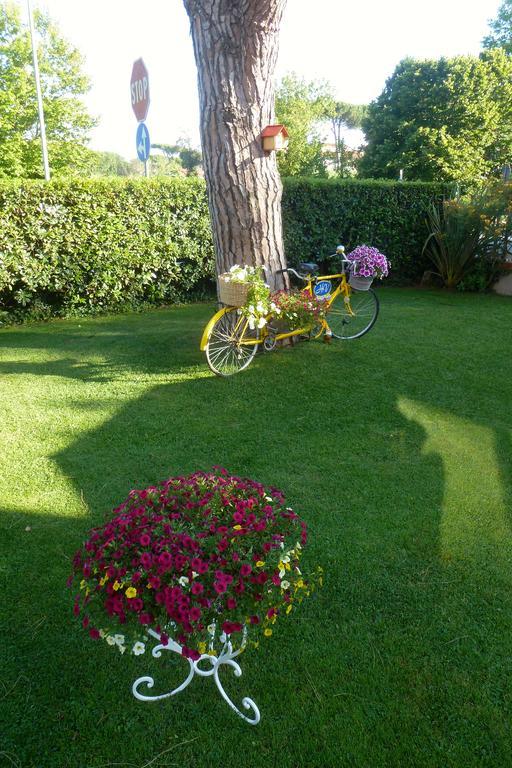 Bed & Breakfast Versilia 2*