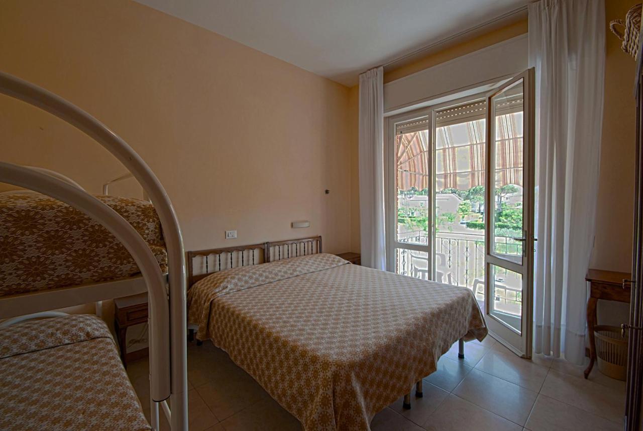 Versilia Bed & Breakfast Lido di Camaiore